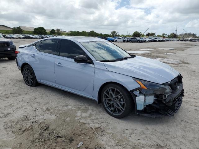 1N4AL4CVXPN383894 - 2023 NISSAN ALTIMA SR SILVER photo 4