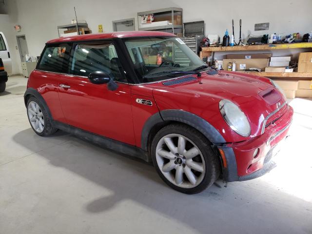 WMWRE33494TD87676 - 2004 MINI COOPER S RED photo 4