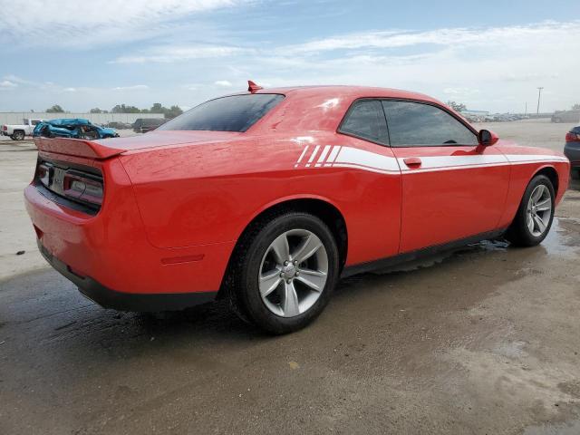 2C3CDZAG4LH110393 - 2020 DODGE CHALLENGER SXT RED photo 3