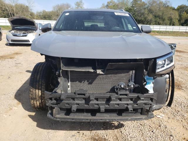 1V2KE2CA5NC230616 - 2022 VOLKSWAGEN ATLAS CROS SE Серый фото 5