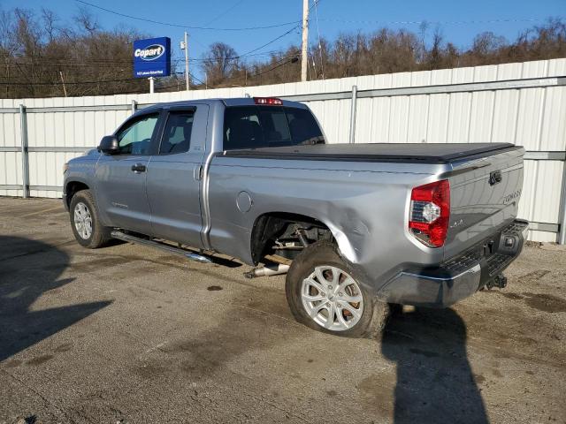 5TFUM5F11KX082981 - 2019 TOYOTA TUNDRA DOUBLE CAB SR/SR5 SILVER photo 2