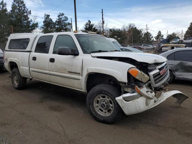 1GTHK23UX4F138462 - 2004 GMC SIERRA K2500 HEAVY DUTY WHITE photo 4