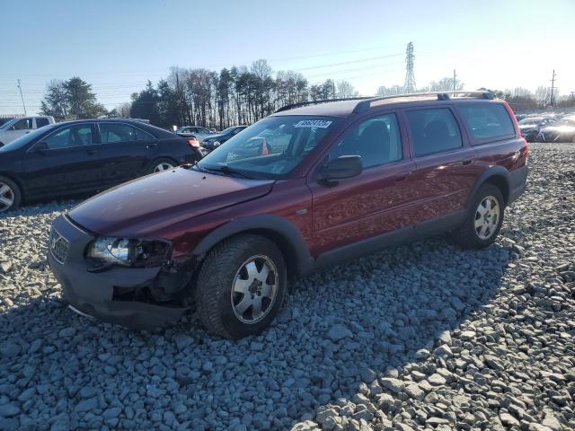 2004 VOLVO XC70, 
