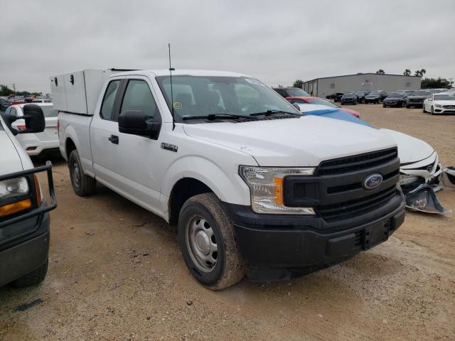 1FTEX1C55JKF06380 - 2018 FORD F150 SUPER CAB WHITE photo 4