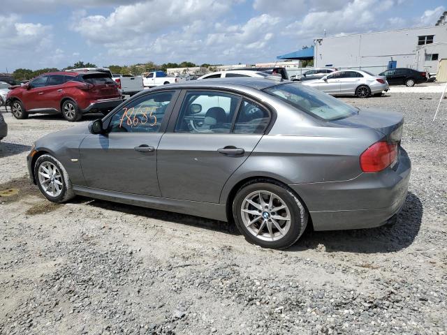 WBAPH7C50AA176336 - 2010 BMW 328 I GRAY photo 2