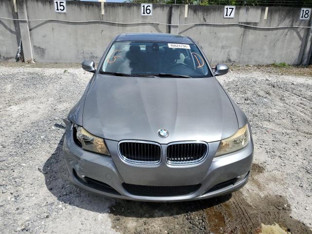 WBAPH7C50AA176336 - 2010 BMW 328 I GRAY photo 5