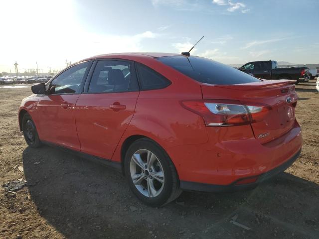 1FAHP3F2XCL262545 - 2012 FORD FOCUS SE RED photo 2