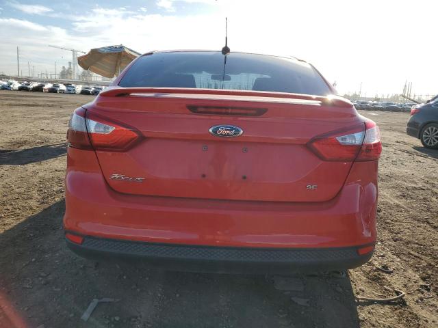 1FAHP3F2XCL262545 - 2012 FORD FOCUS SE RED photo 6