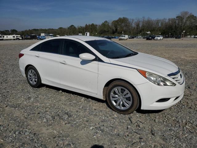 5NPEB4AC4DH561391 - 2013 HYUNDAI SONATA GLS WHITE photo 4