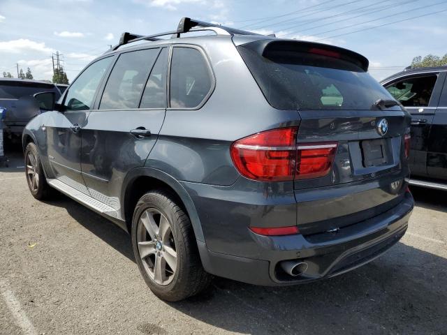 5UXZW0C5XBL658793 - 2011 BMW X5 XDRIVE35D GRAY photo 2