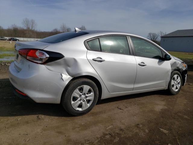 3KPFK4A74JE211346 - 2018 KIA FORTE LX SILVER photo 3