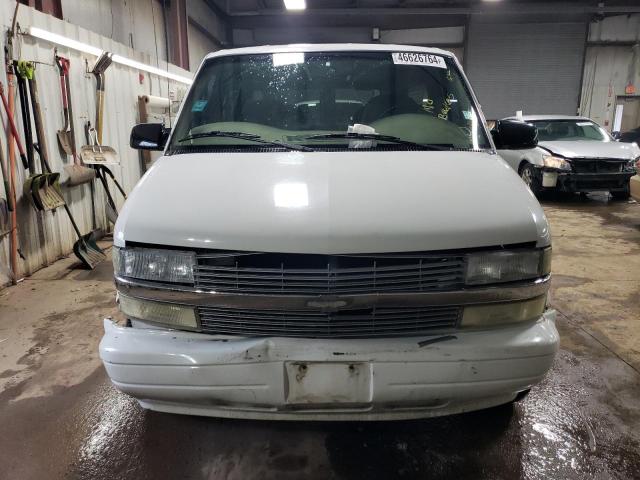 1GBDM19X42B113327 - 2002 CHEVROLET ASTRO WHITE photo 5