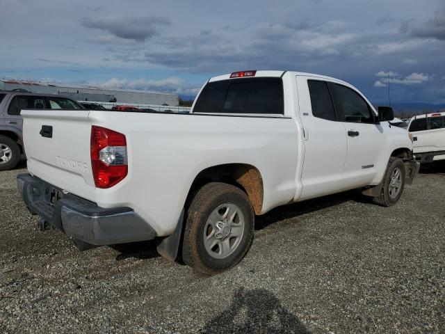 5TFRM5F19HX119919 - 2017 TOYOTA TUNDRA DOUBLE CAB SR/SR5 WHITE photo 3