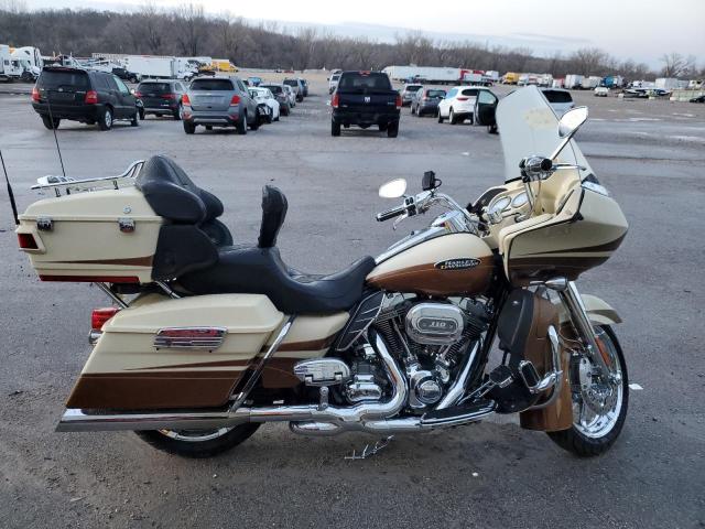 2011 HARLEY-DAVIDSON FLTRUSE, 