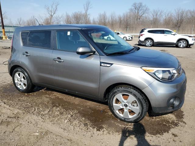 KNDJN2A26H7445959 - 2017 KIA SOUL GRAY photo 4