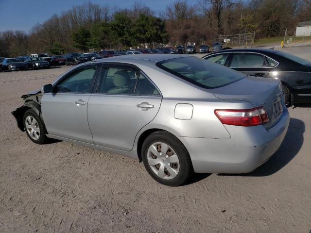 4T1BE46K57U675061 - 2007 TOYOTA CAMRY CE SILVER photo 2