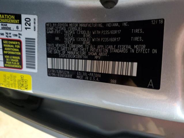 5TDYZ3DC0KS997144 - 2019 TOYOTA SIENNA XLE SILVER photo 13