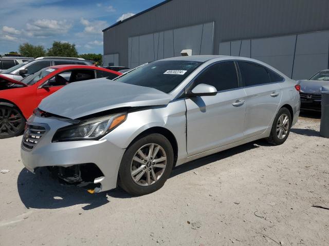 5NPE24AF8GH391177 - 2016 HYUNDAI SONATA SE SILVER photo 1