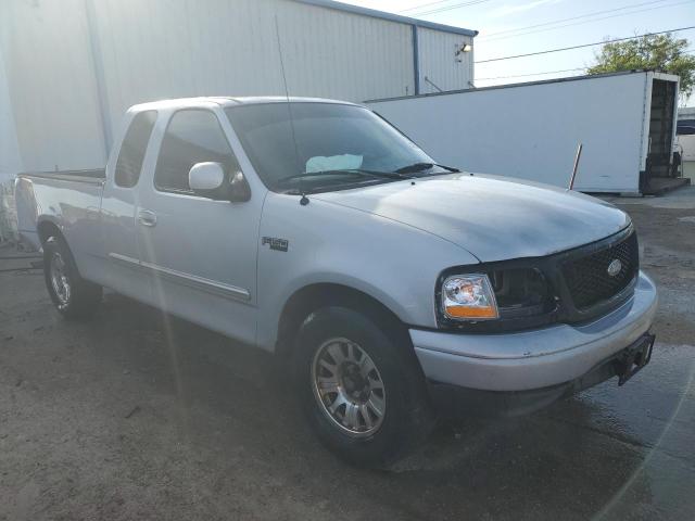 1FTRX17253NA24768 - 2003 FORD F150 SILVER photo 4