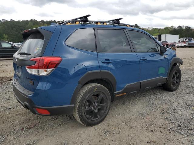 JF2SKAMC4NH492832 - 2022 SUBARU FORESTER WILDERNESS BLUE photo 3