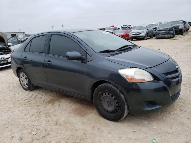 JTDBT923681218378 - 2008 TOYOTA YARIS GRAY photo 4