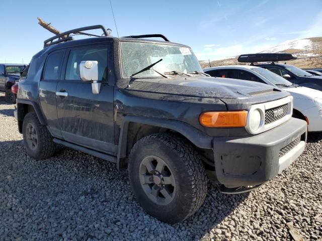 JTEBU11F670061929 - 2007 TOYOTA FJ CRUISER BLACK photo 4