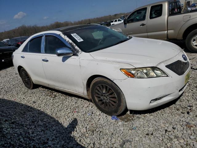 4T1BE46KX7U650947 - 2007 TOYOTA CAMRY CE WHITE photo 4