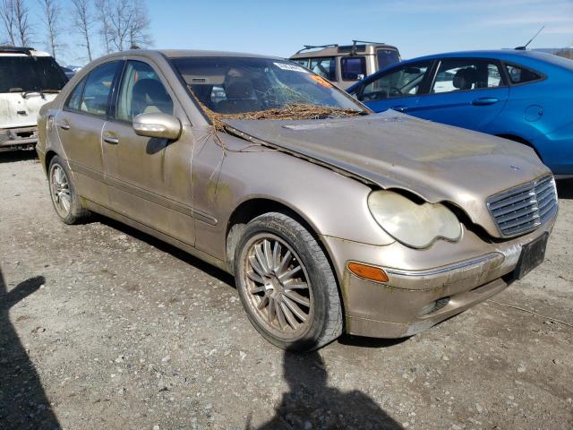 WDBRF61J52E005800 - 2002 MERCEDES-BENZ C 240 GOLD photo 4