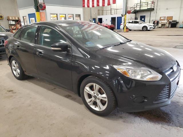 1FADP3F29EL131544 - 2014 FORD FOCUS SE BLACK photo 4