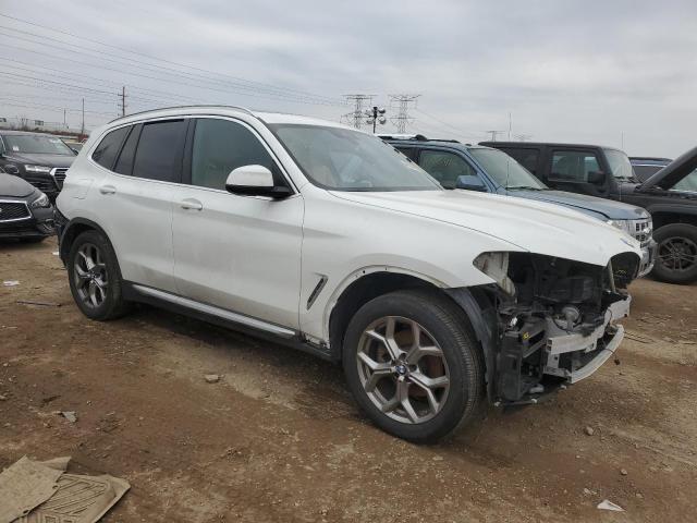 5UX53DP08N9K21082 - 2022 BMW X3 XDRIVE30I WHITE photo 4