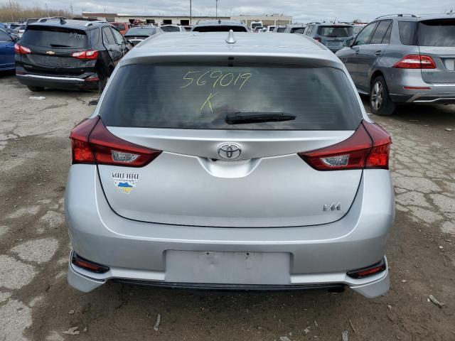 JTNKARJE9JJ569019 - 2018 TOYOTA COROLLA IM SILVER photo 6