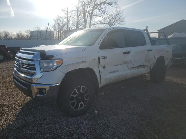 2017 TOYOTA TUNDRA CREWMAX SR5, 