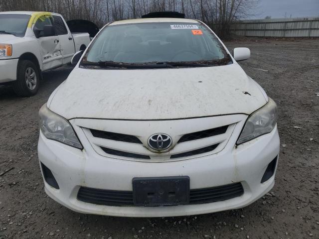 5YFBU4EE1CP037402 - 2012 TOYOTA COROLLA BASE WHITE photo 5