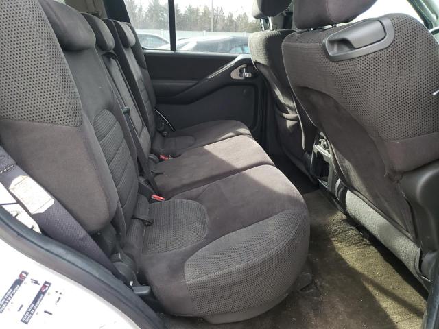 5N1AR18WX5C720075 - 2005 NISSAN PATHFINDER LE 白色 照片 10