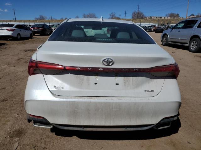 4T1AZ1FB5MU069656 - 2021 TOYOTA AVALON XLE WHITE photo 6