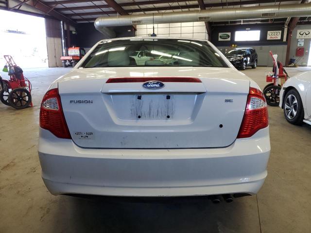 3FAHP0HA0BR122491 - 2011 FORD FUSION SE WHITE photo 6