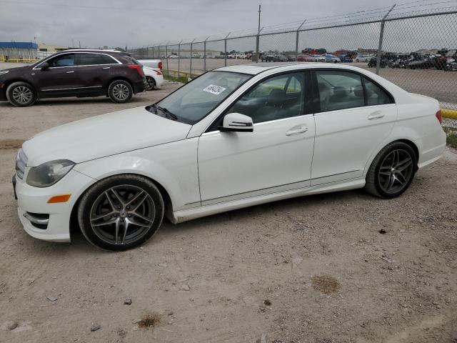 WDDGF8BBXCR206765 - 2012 MERCEDES-BENZ C 300 4MATIC WHITE photo 1