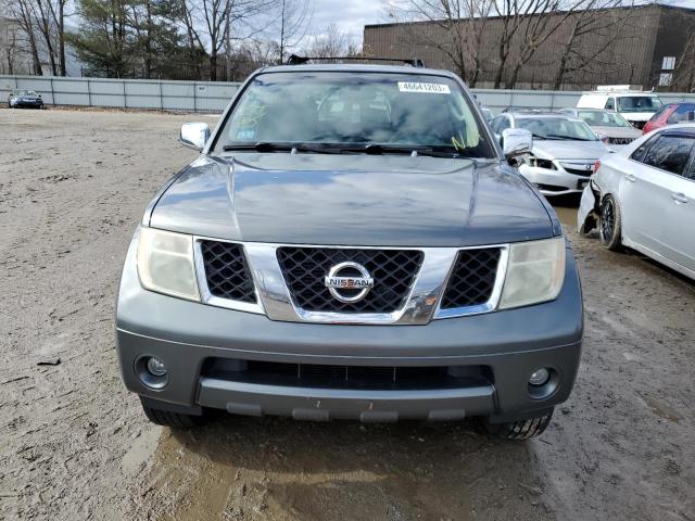 5N1AR18W65C743546 - 2005 NISSAN PATHFINDER LE GRAY photo 5