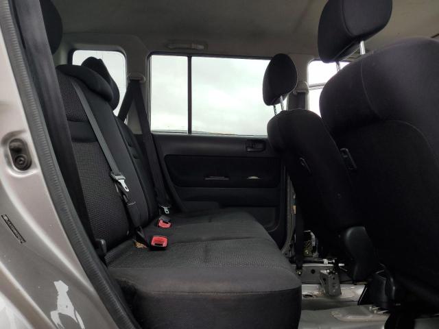 JTLKT324850202744 - 2005 TOYOTA SCION XB 银色 照片 11