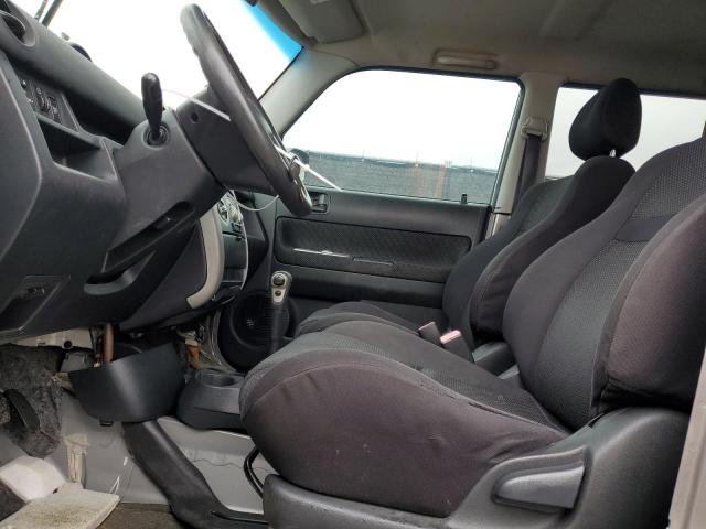 JTLKT324850202744 - 2005 TOYOTA SCION XB 银色 照片 7