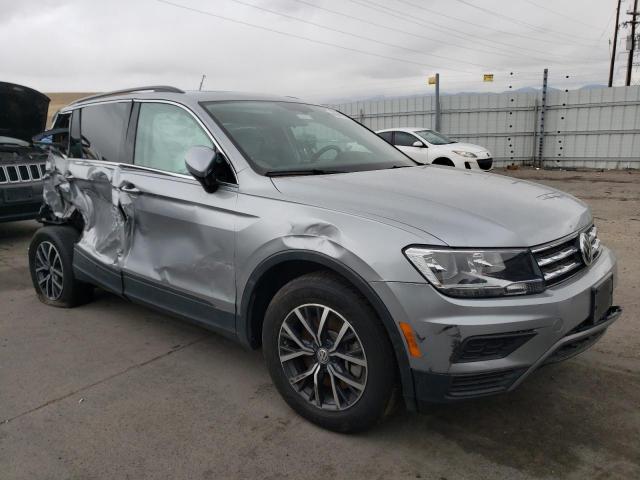 3VV2B7AX8KM150883 - 2019 VOLKSWAGEN TIGUAN SE SILVER photo 4