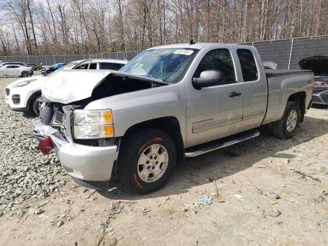 1GCRKSE38BZ125911 - 2011 CHEVROLET SILVERADO K1500 LT SILVER photo 1