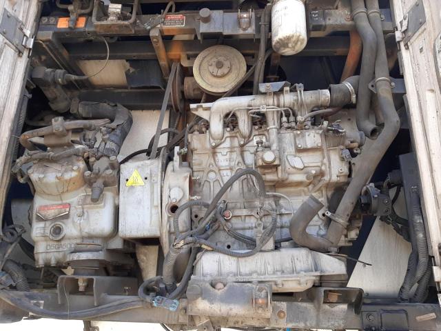 1UYVS253X8U313111 - 2008 COMM UTIL WHITE photo 7