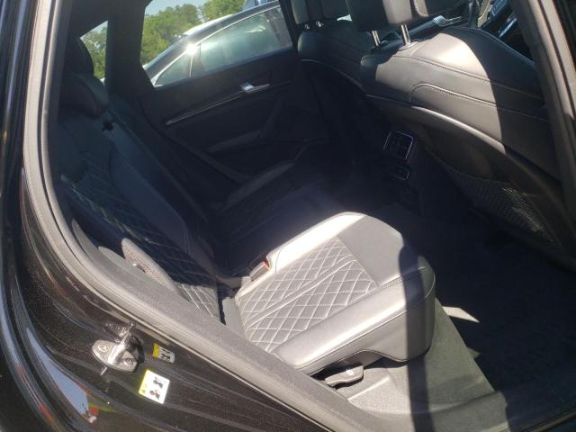 WA1C4AFY7J2239811 - 2018 AUDI SQ5 PRESTIGE BLACK photo 11