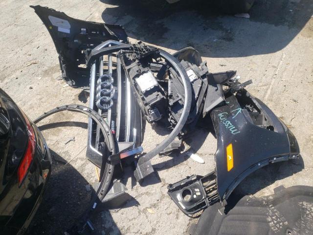 WA1C4AFY7J2239811 - 2018 AUDI SQ5 PRESTIGE BLACK photo 13