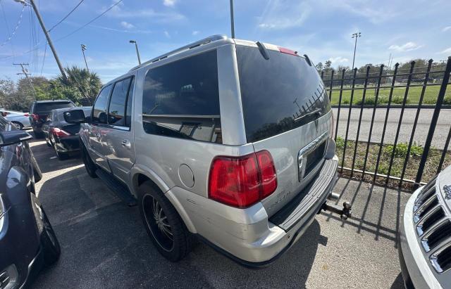 5LMFU27R83LJ21238 - 2003 LINCOLN NAVIGATOR SILVER photo 3