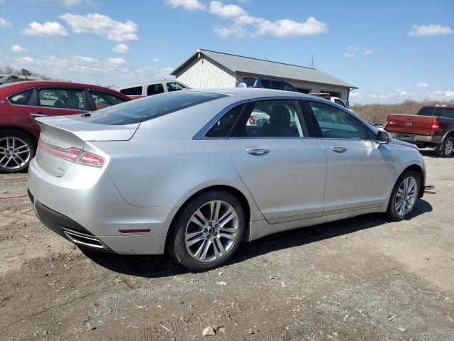 3LN6L2LU3DR824507 - 2013 LINCOLN MKZ HYBRID SILVER photo 3