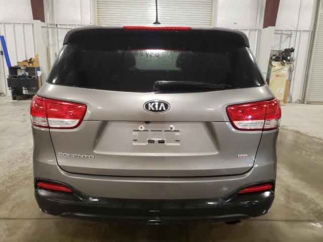 5XYPG4A34JG408698 - 2018 KIA SORENTO LX SILVER photo 6