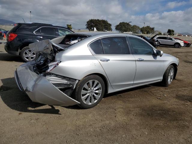 1HGCR2F72FA051457 - 2015 HONDA ACCORD EX SILVER photo 3