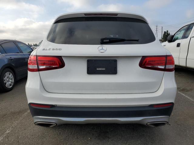 WDC0G4JB1HF133601 - 2017 MERCEDES-BENZ GLC 300 WHITE photo 6